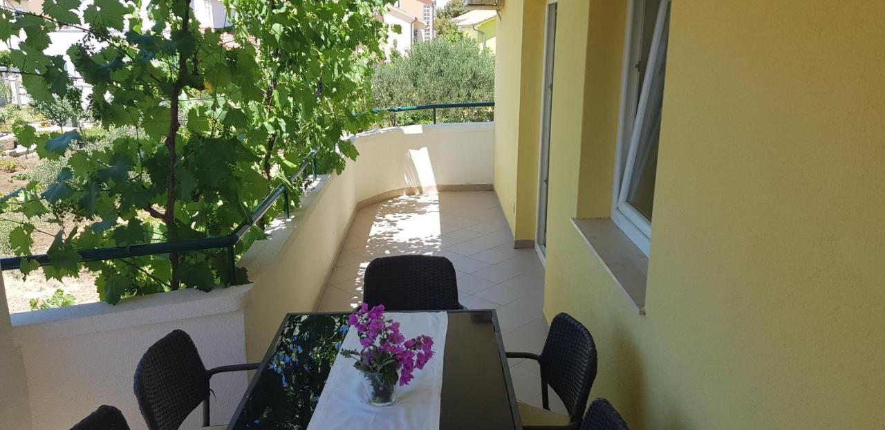 Apartmani Vranjkovic Vodice Luaran gambar