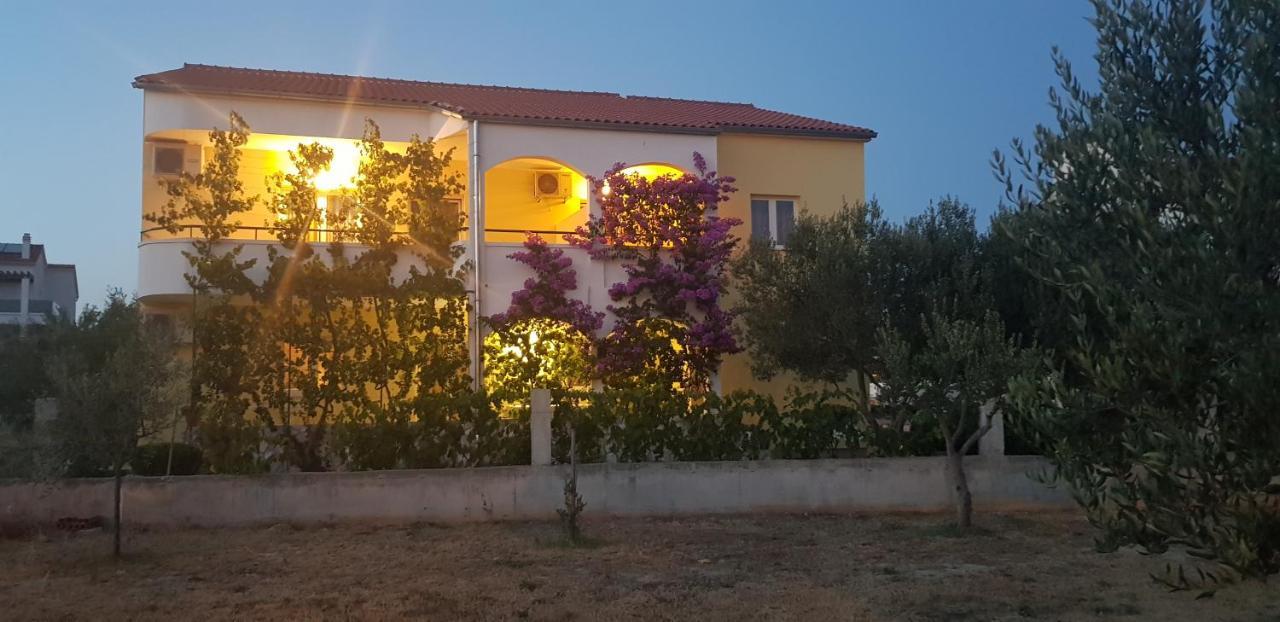 Apartmani Vranjkovic Vodice Luaran gambar