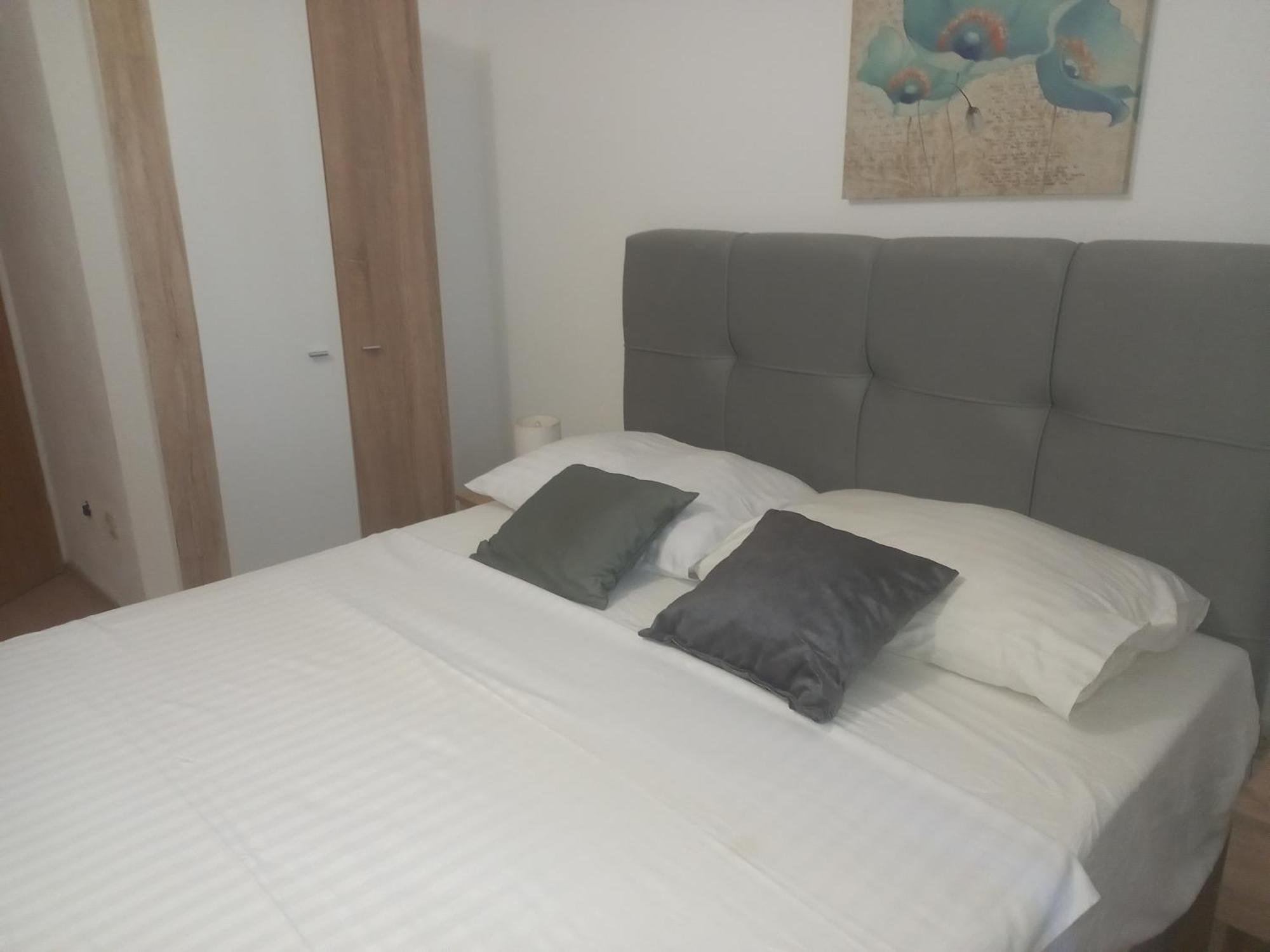 Apartmani Vranjkovic Vodice Bilik gambar