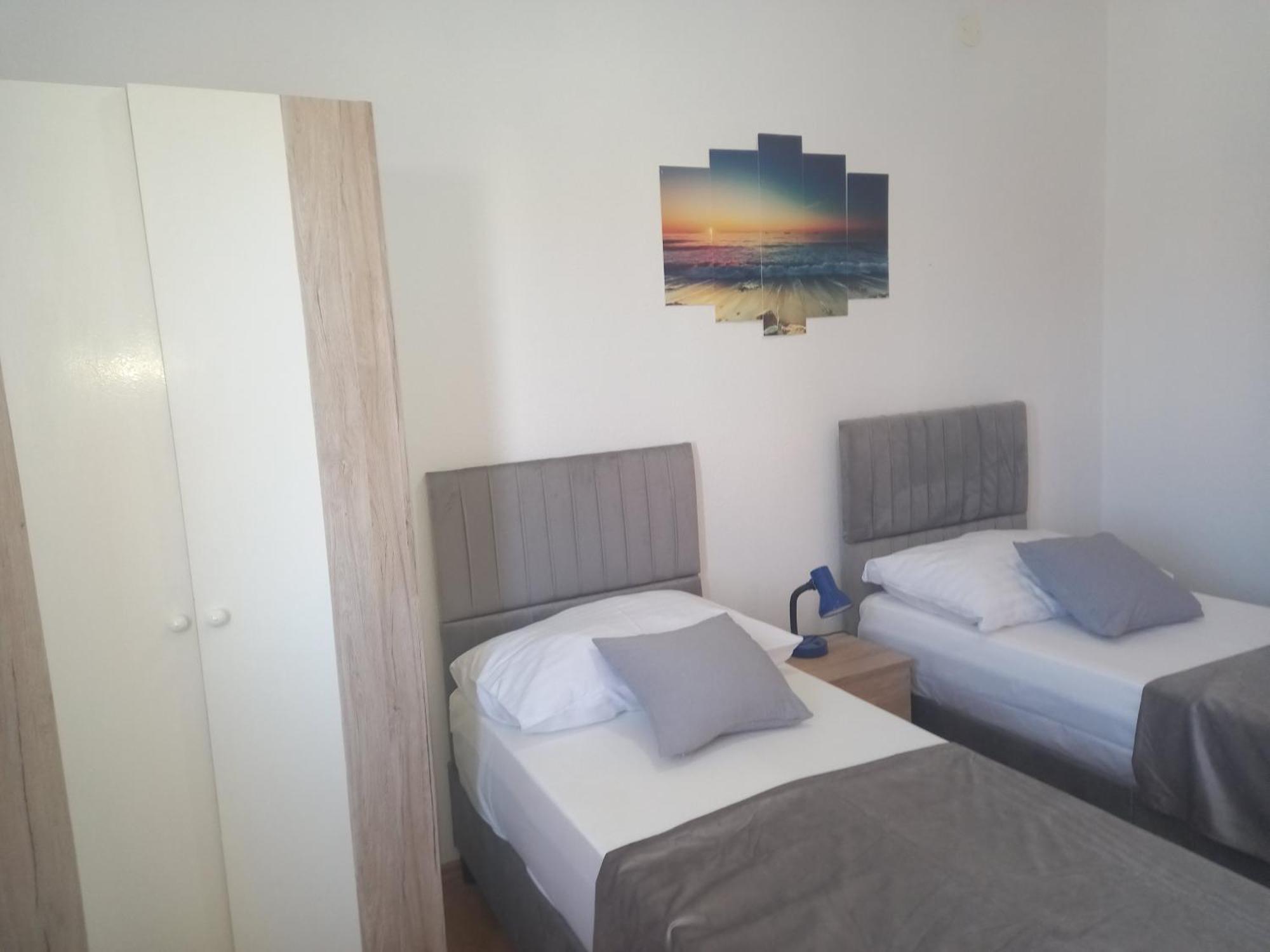 Apartmani Vranjkovic Vodice Bilik gambar