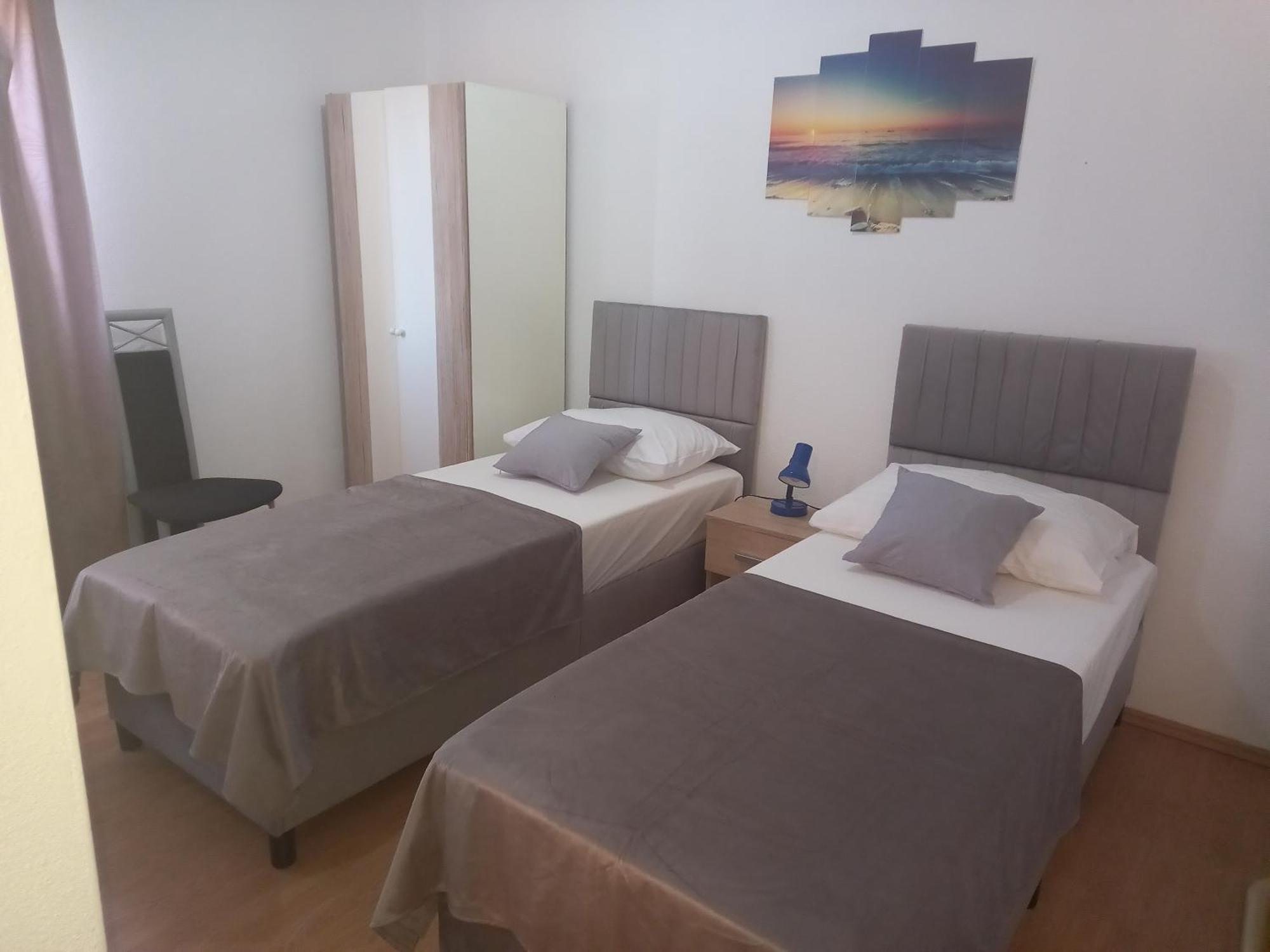 Apartmani Vranjkovic Vodice Bilik gambar
