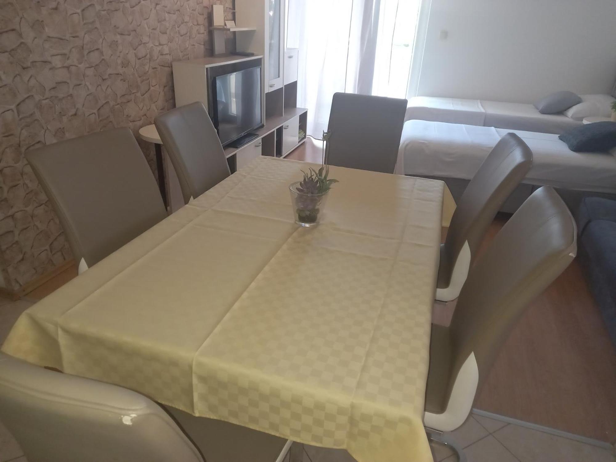 Apartmani Vranjkovic Vodice Bilik gambar